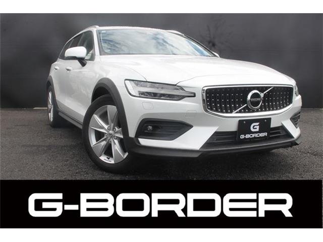 Volvo V60 Cross Country 1