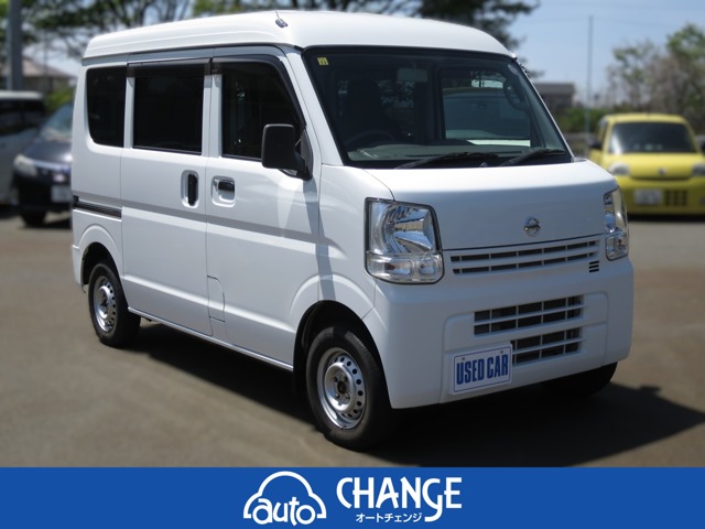 Nissan NV100 Clipper 1