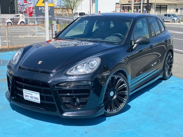Porsche Cayenne 1