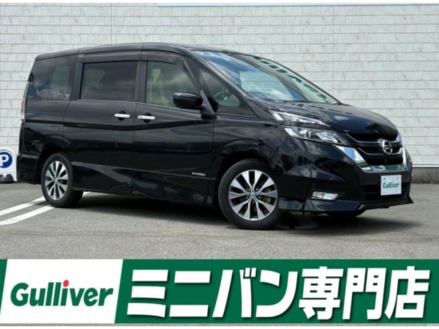 Nissan Serena 1