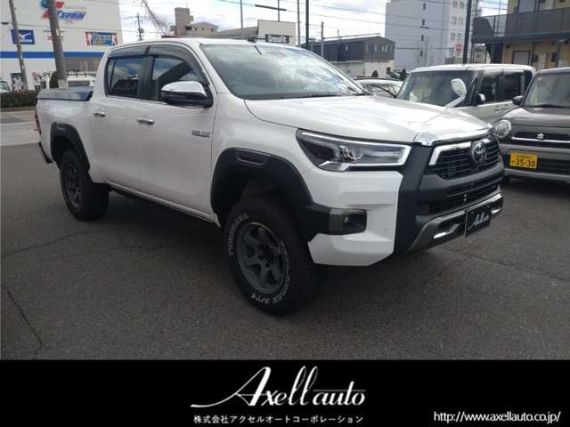 Toyota Hilux 1