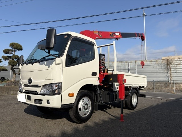 2025 Hino Dutro
