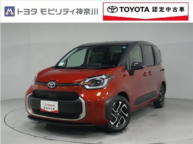 Toyota Sienta 1
