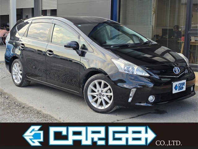 2013 Toyota Prius α