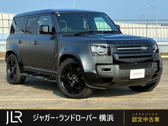 Land Rover Defender 1
