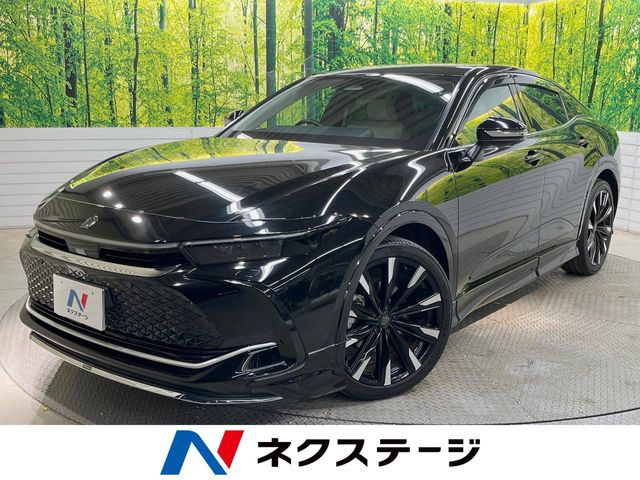 Toyota Crown Crossover 1