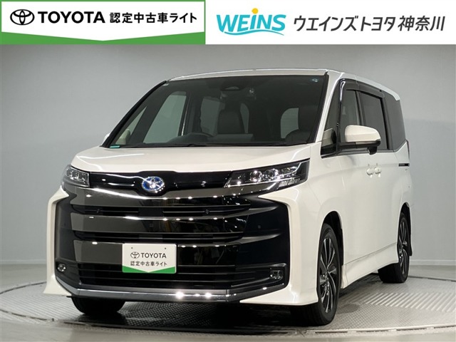 Toyota Noah 1