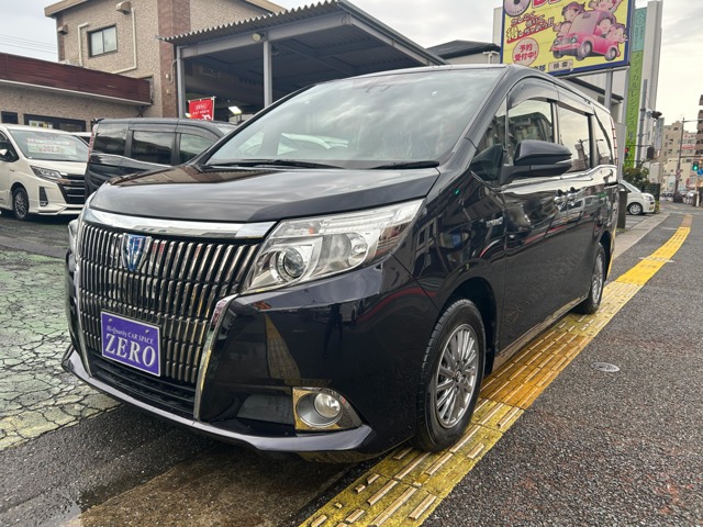 Toyota Esquire 2