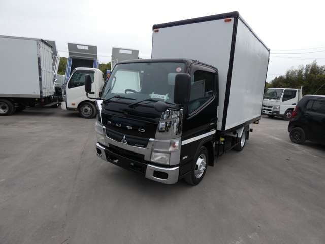 Mitsubishi Fuso Canter 2