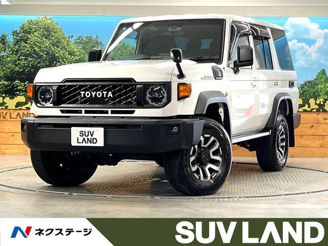 Toyota Land Cruiser 70 2
