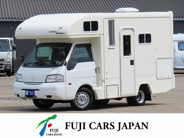 Mazda Bongo Truck 1