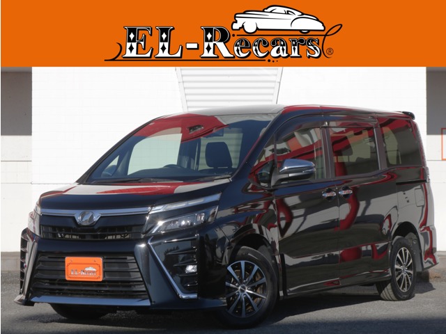 Toyota Voxy 1