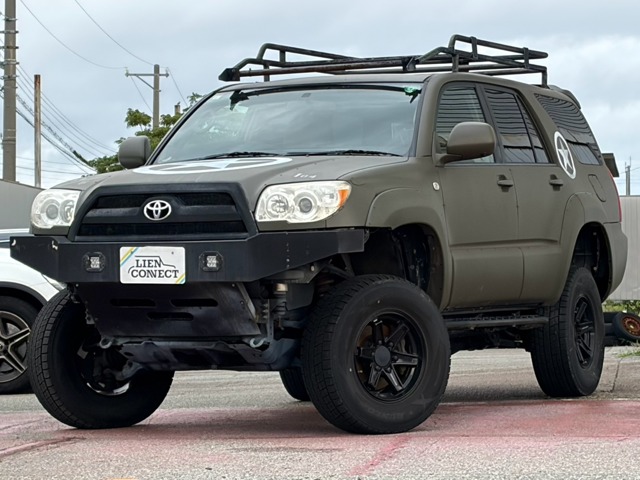 Toyota Hilux Surf 2