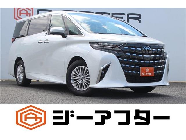 Toyota Alphard 1