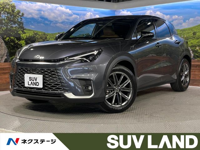 Lexus LBX 1