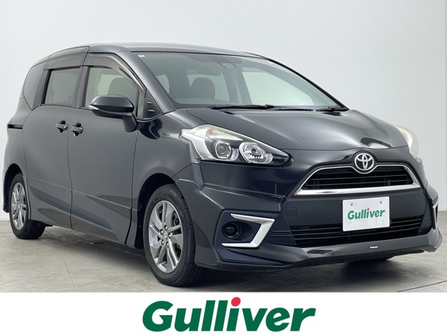 Toyota Sienta 1