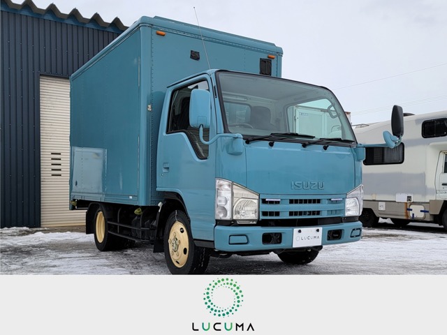 Isuzu Elf 1
