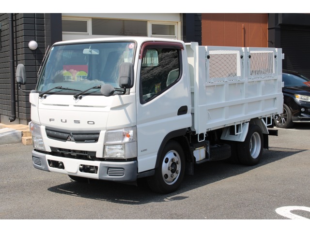 Mitsubishi Fuso Canter 1