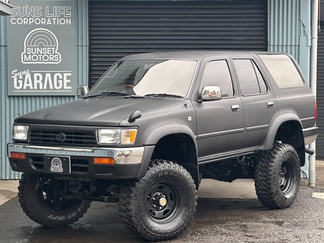 Toyota Hilux Surf 1