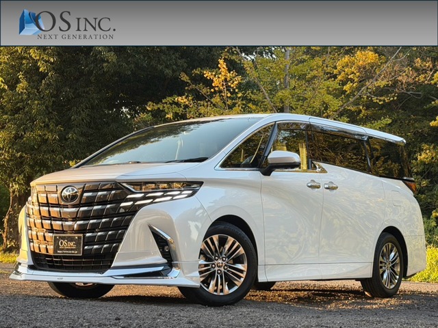 Toyota Alphard 1