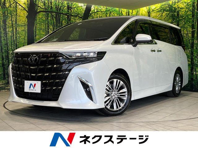 Toyota Alphard 1