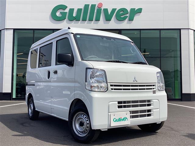 Mitsubishi Minicab Van 1