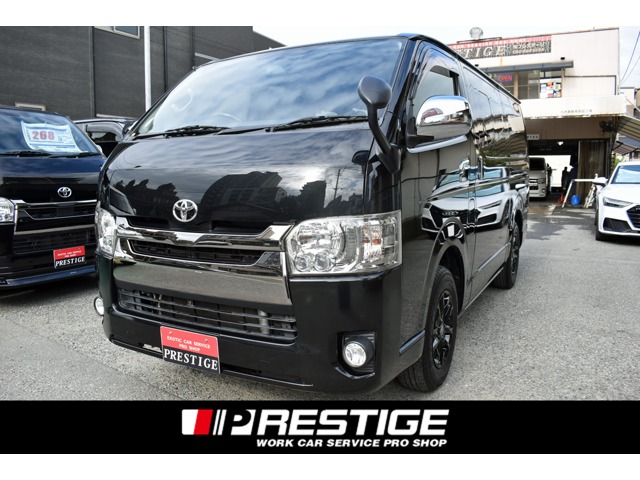 Toyota Hiace Van 2