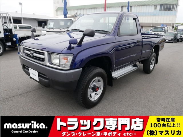 Toyota Hilux 1