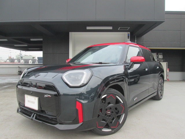 2025 MINI Aceman