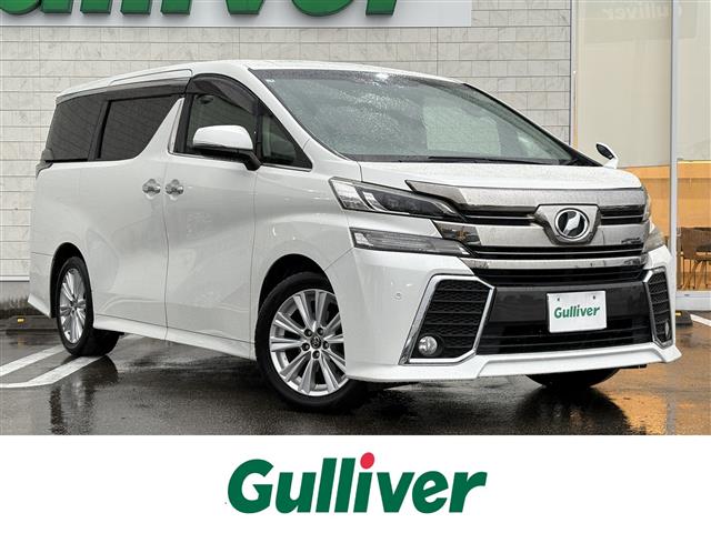 Toyota Vellfire 1