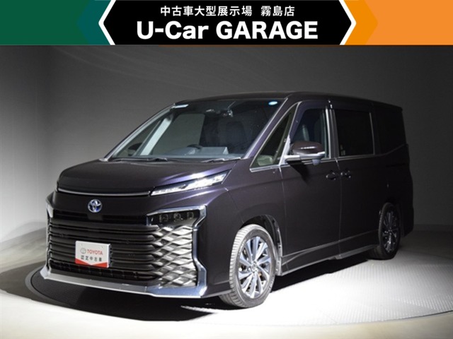 2023 Toyota Voxy