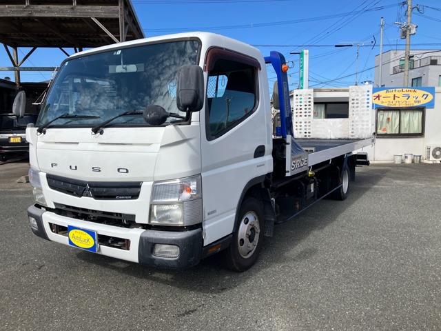Mitsubishi Fuso Canter 1