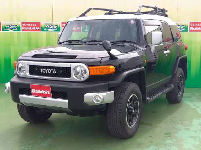 Toyota FJ Cruiser 2