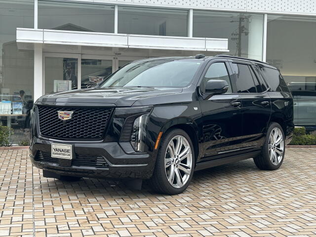 Cadillac Escalade Sport 4WD, certified dealer vehicle, our former demo car, glass sunroof, Apple CarPlay, Android Auto, AKG sound system, adaptive cruise control, surround view camera, 3-row seating