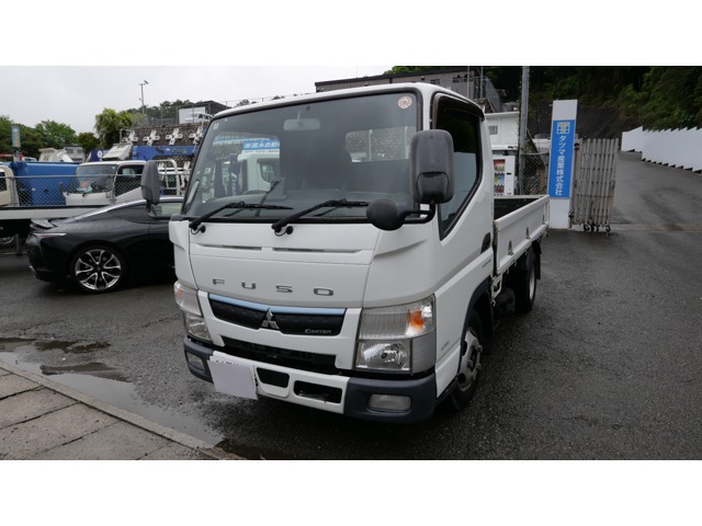 Mitsubishi Fuso Canter 1