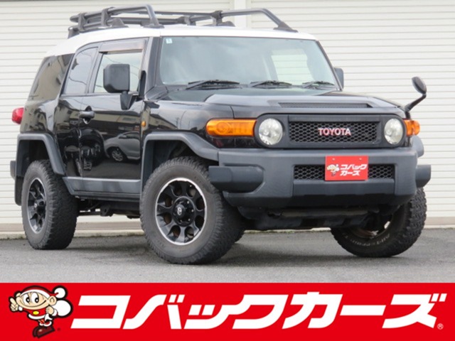 Toyota FJ Cruiser 2