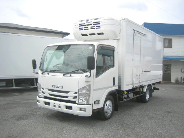 2021 Isuzu Elf