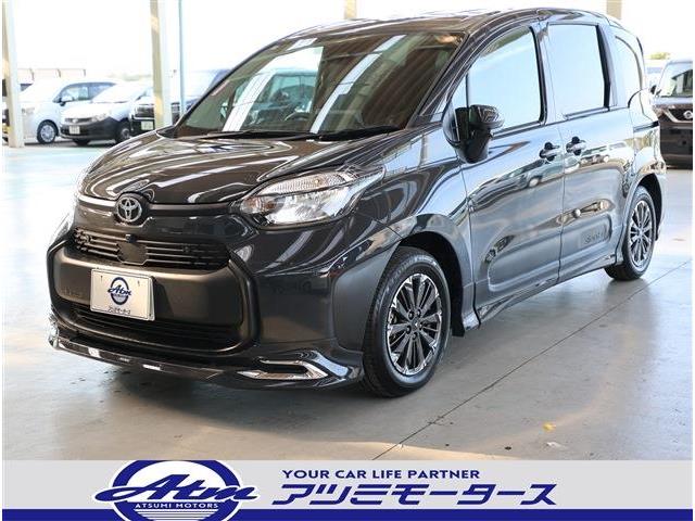 Toyota Sienta 1