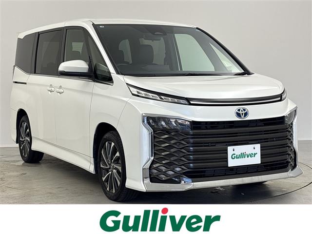 Toyota Voxy 1