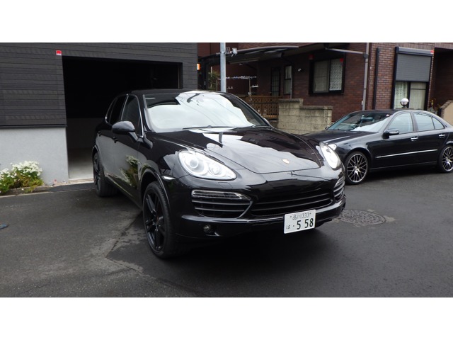 Porsche Cayenne 2