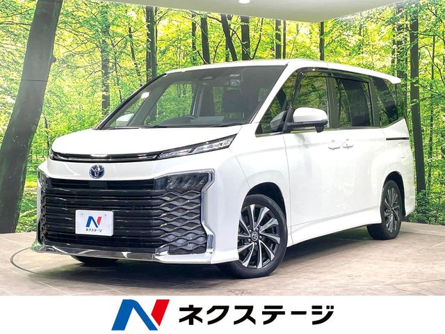 2023 Toyota Voxy
