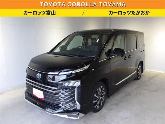 2022 Toyota Voxy