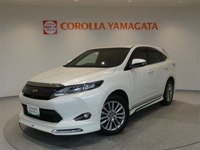 Toyota Harrier 1