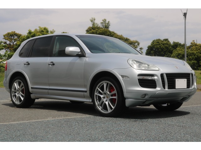 Porsche Cayenne 2