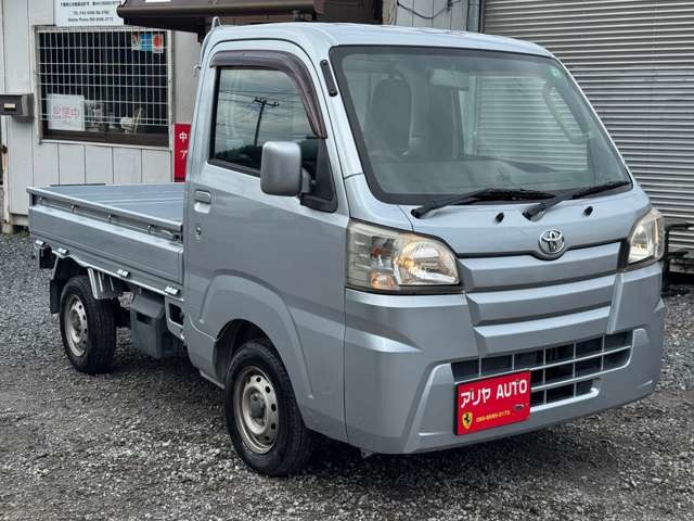 Toyota Pixis Truck 1