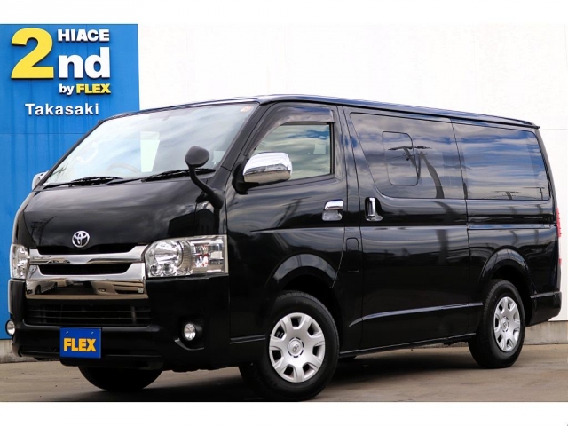 Toyota Hiace Van 1
