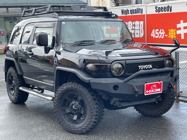 Toyota FJ Cruiser 1