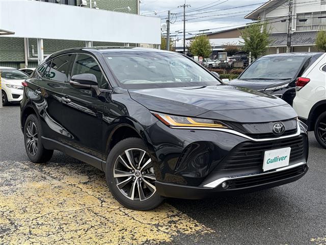 Toyota Harrier 1