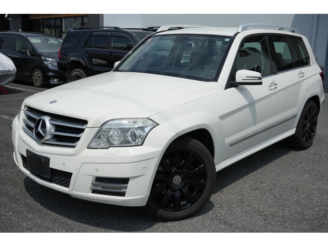 Mercedes-Benz GLK-Class 1