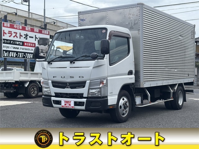 Mitsubishi Fuso Canter 1